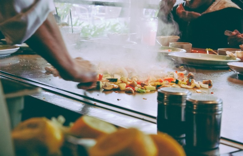 Serate a tema 5 idee originali per la tua cena aziendale